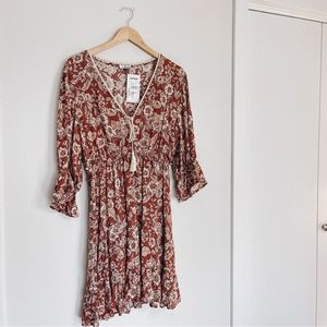NWT Boho Floral Dress with Puff Sleeves from Bootbarn